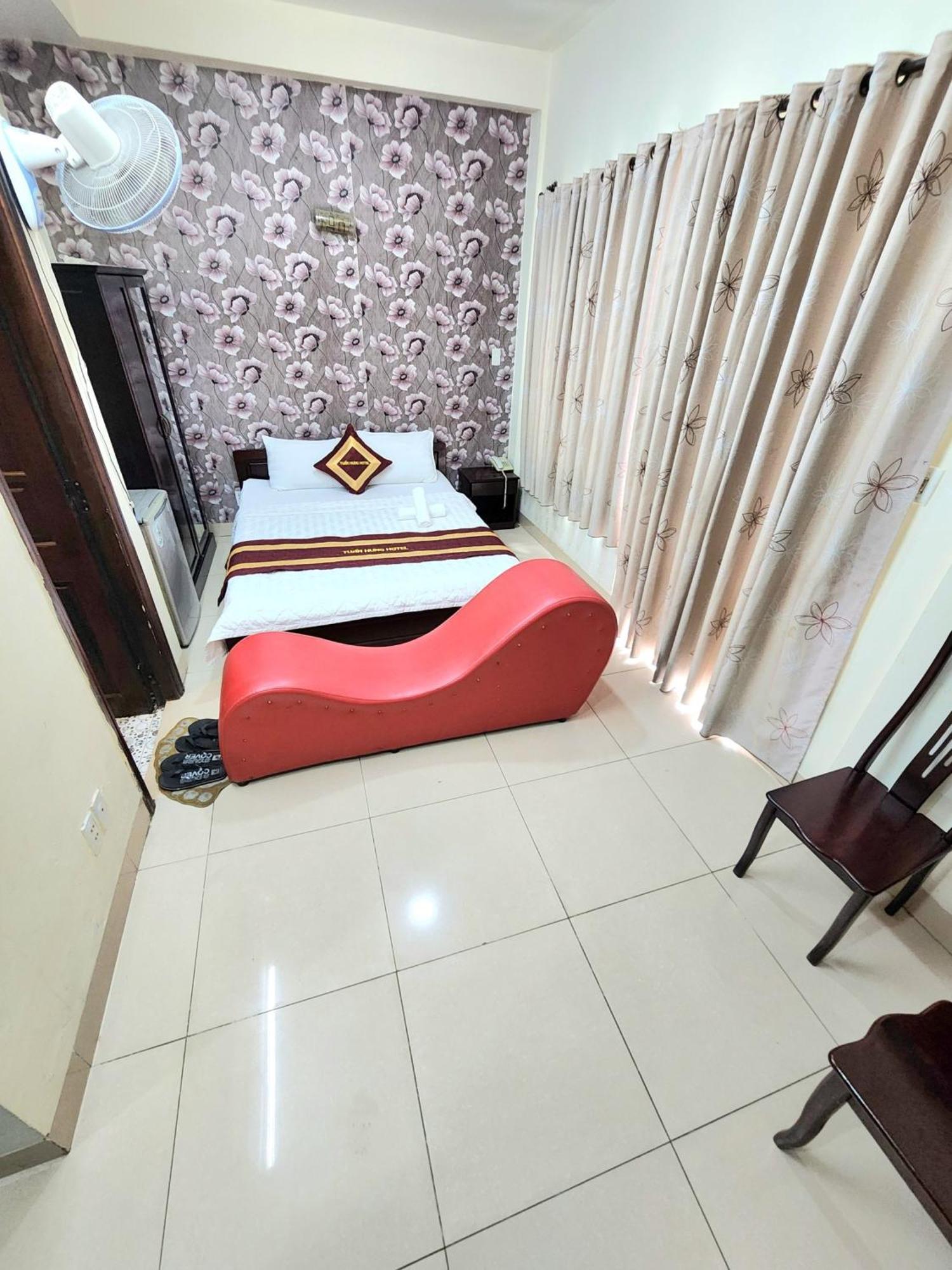 Tuan Hung Hotel Hcm Ho-Chi-Minh-Stadt Exterior foto